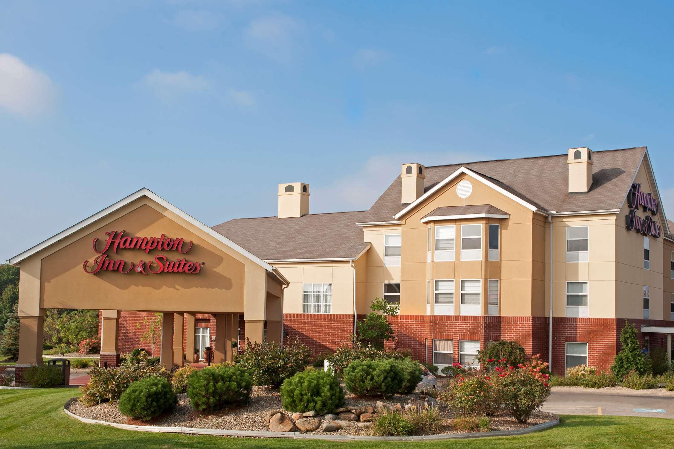 Hampton Inn & Suites Cleveland-Southeast-Streetsboro Exterior photo